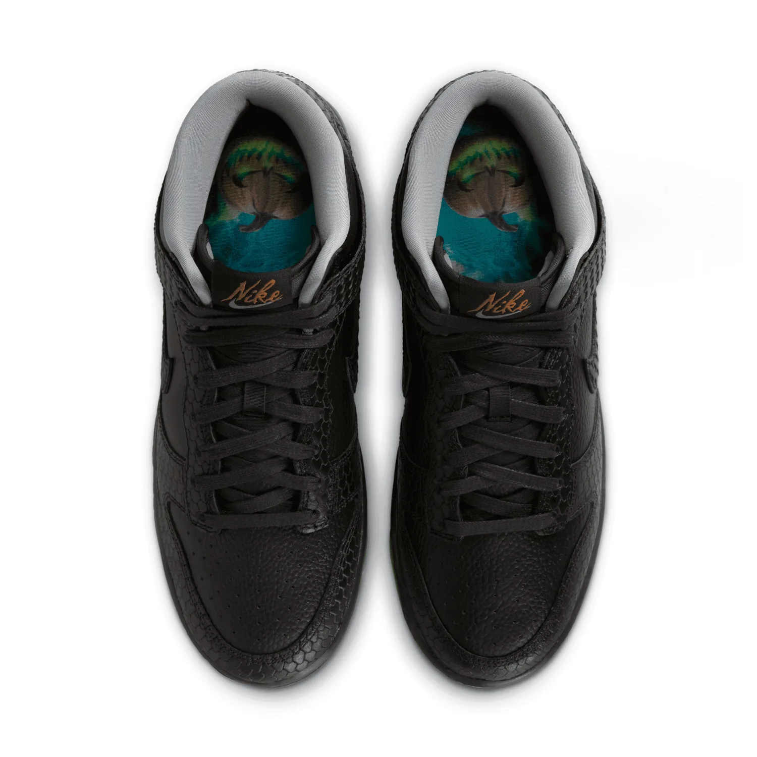 Nike Dunk Mid Premium Halloween image 4