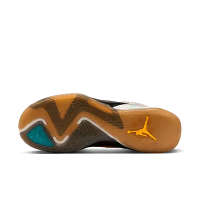 Jordan Luka 2 First Pitch