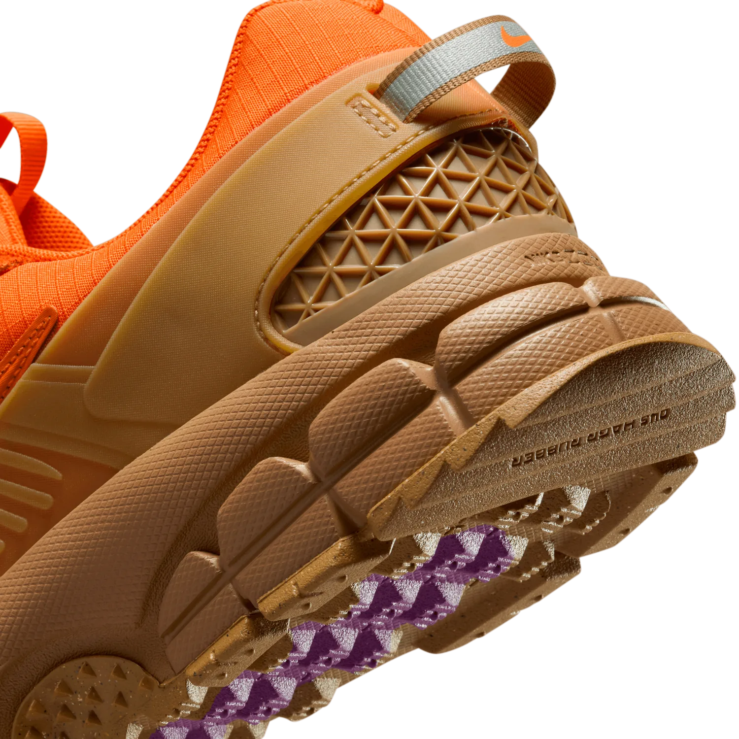 Nike Zoom Vomero Roam Safety Orange Flax image 4