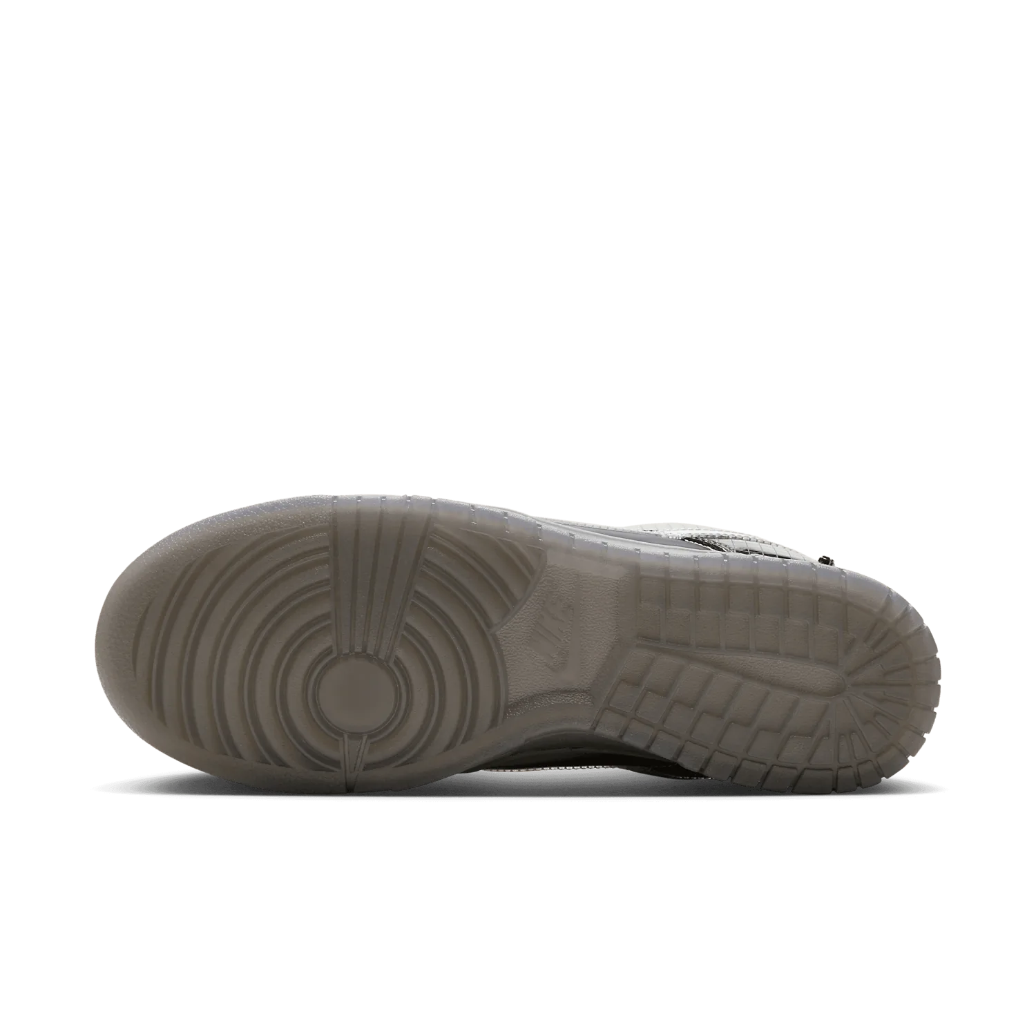 Nike Dunk Low BETRUE To Your DNA Hyperflat