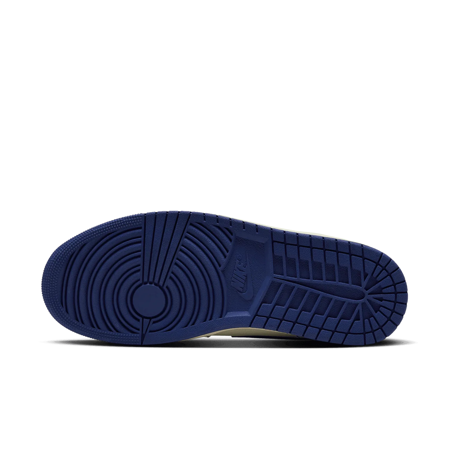 Air Jordan 1 Mid SE Flight Vintage image 3