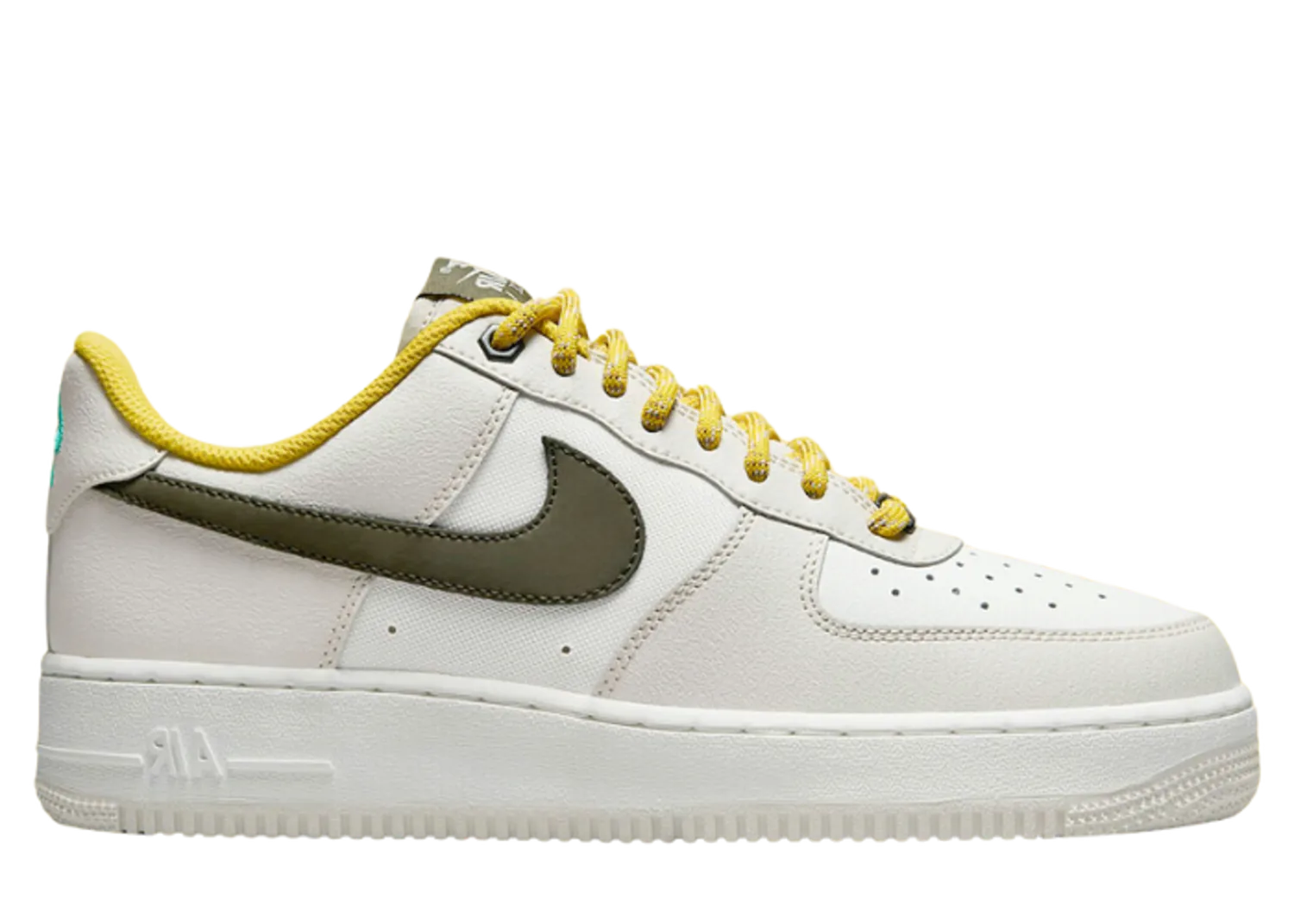 Nike Air Force 1 Low Premium Light Bone Cargo Khaki