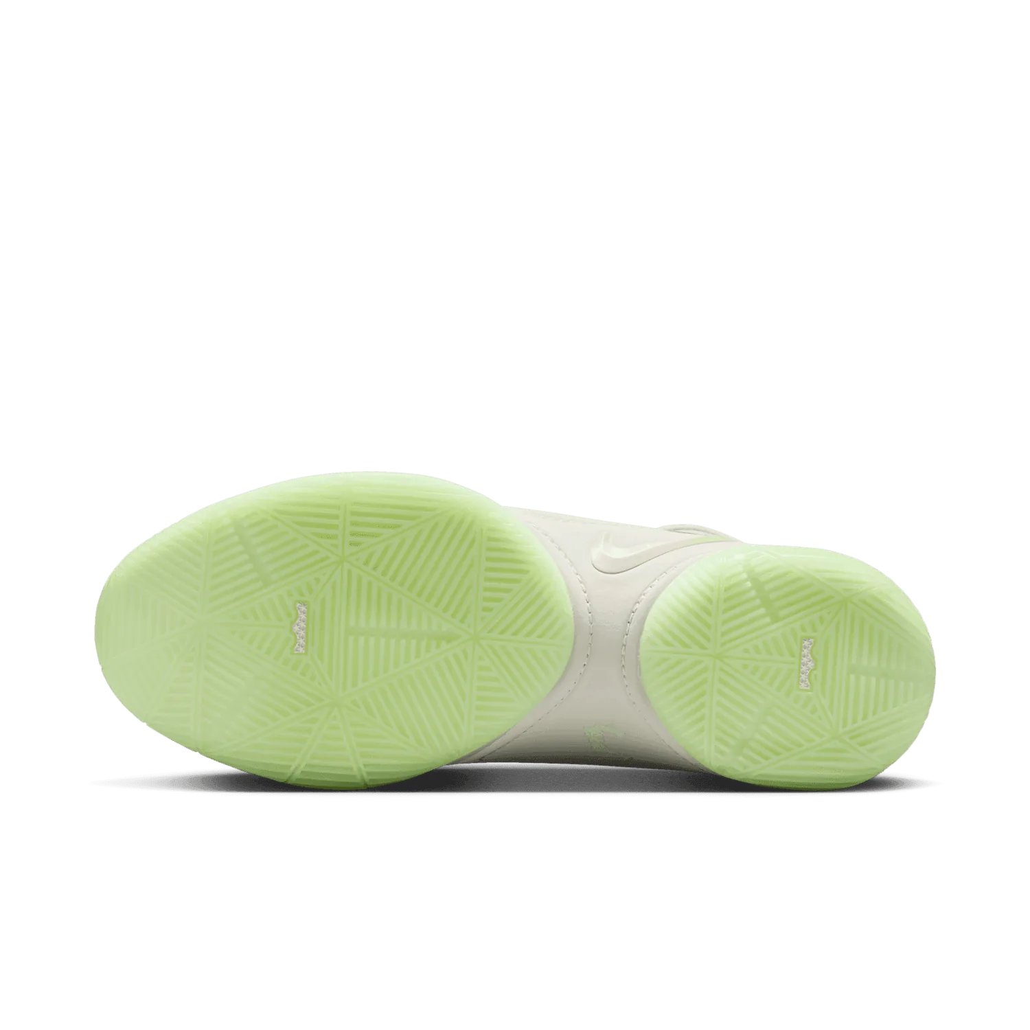 Nike LeBron 22 Dunkman image 5