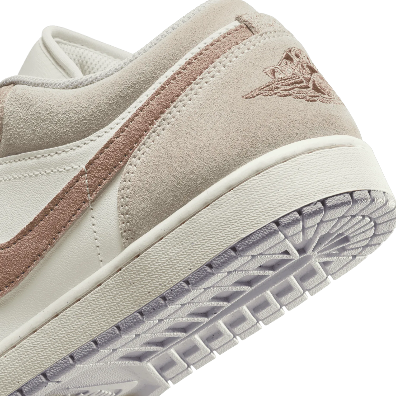 Air Jordan 1 Low SE Legend Light Brown image 6