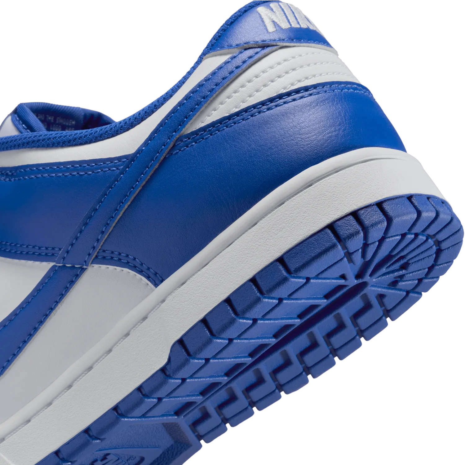 Nike Dunk Low Kentucky (2025) image 8