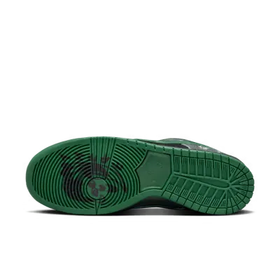 Nike SB Dunk Low THERE Skateboards