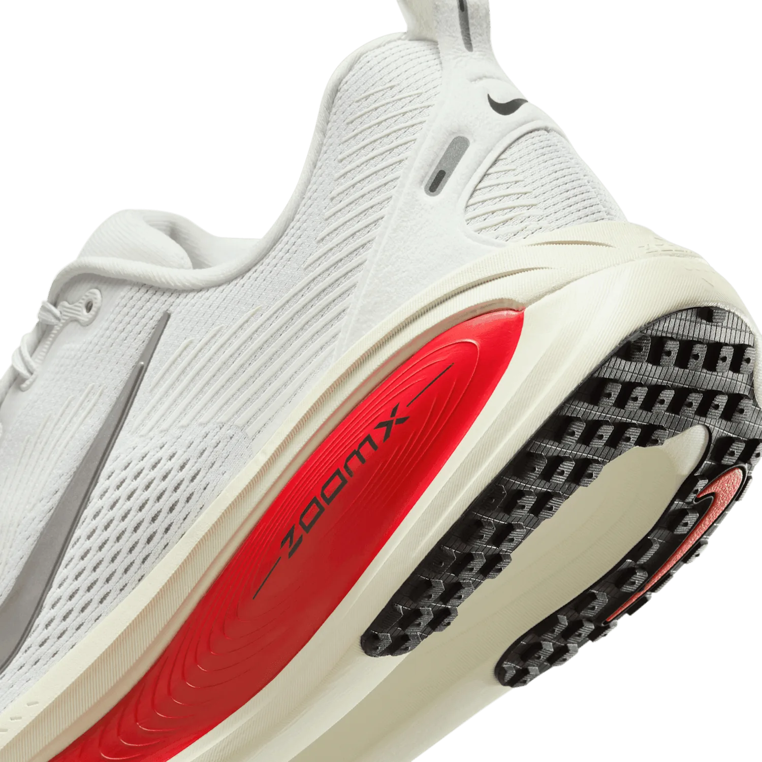 Nike Vomero 18 Platinum Tint Siren Red image 6