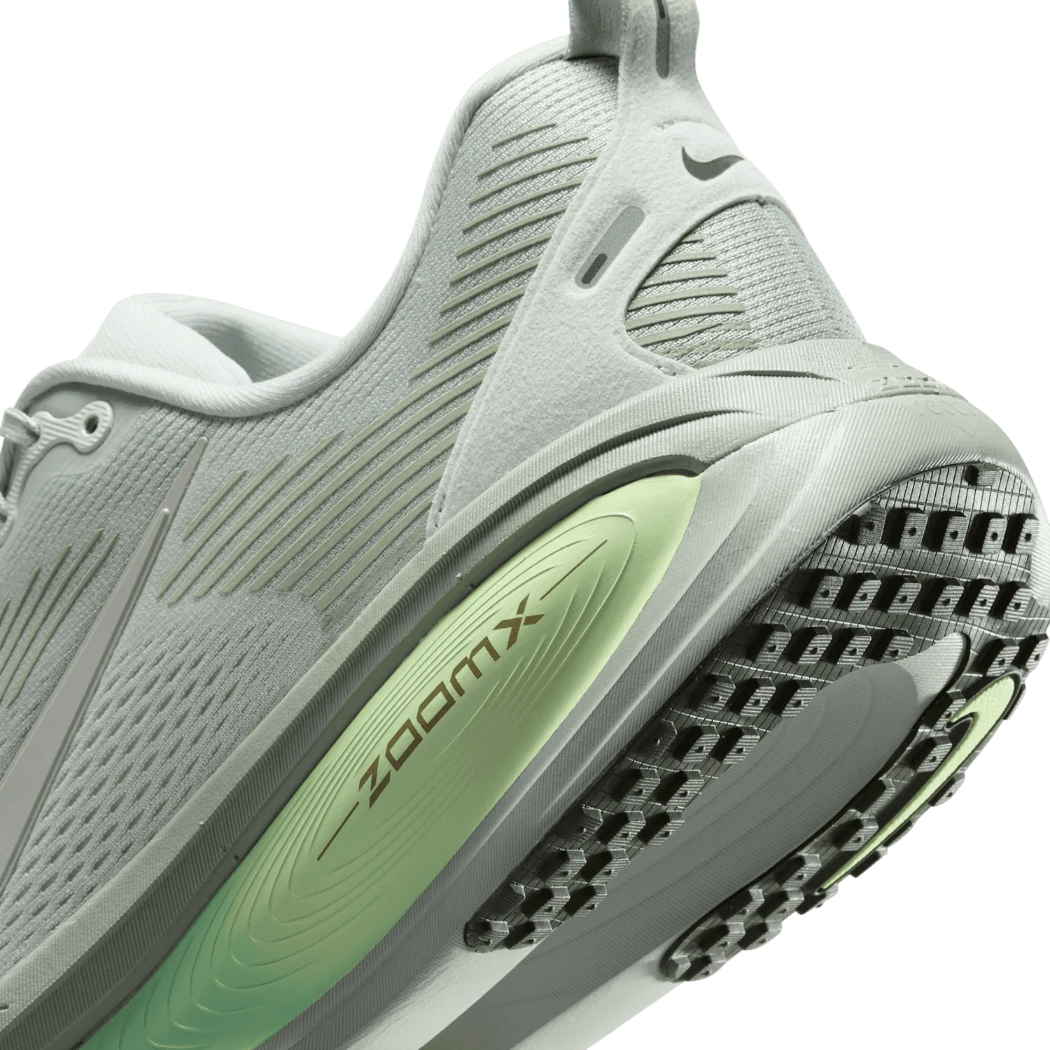 Nike Vomero 18 Light Silver Barely Volt image 6