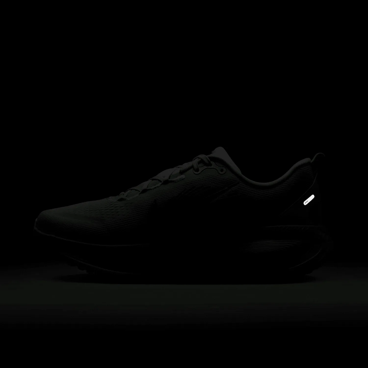 Nike Vomero 18 Light Silver Barely Volt image 9