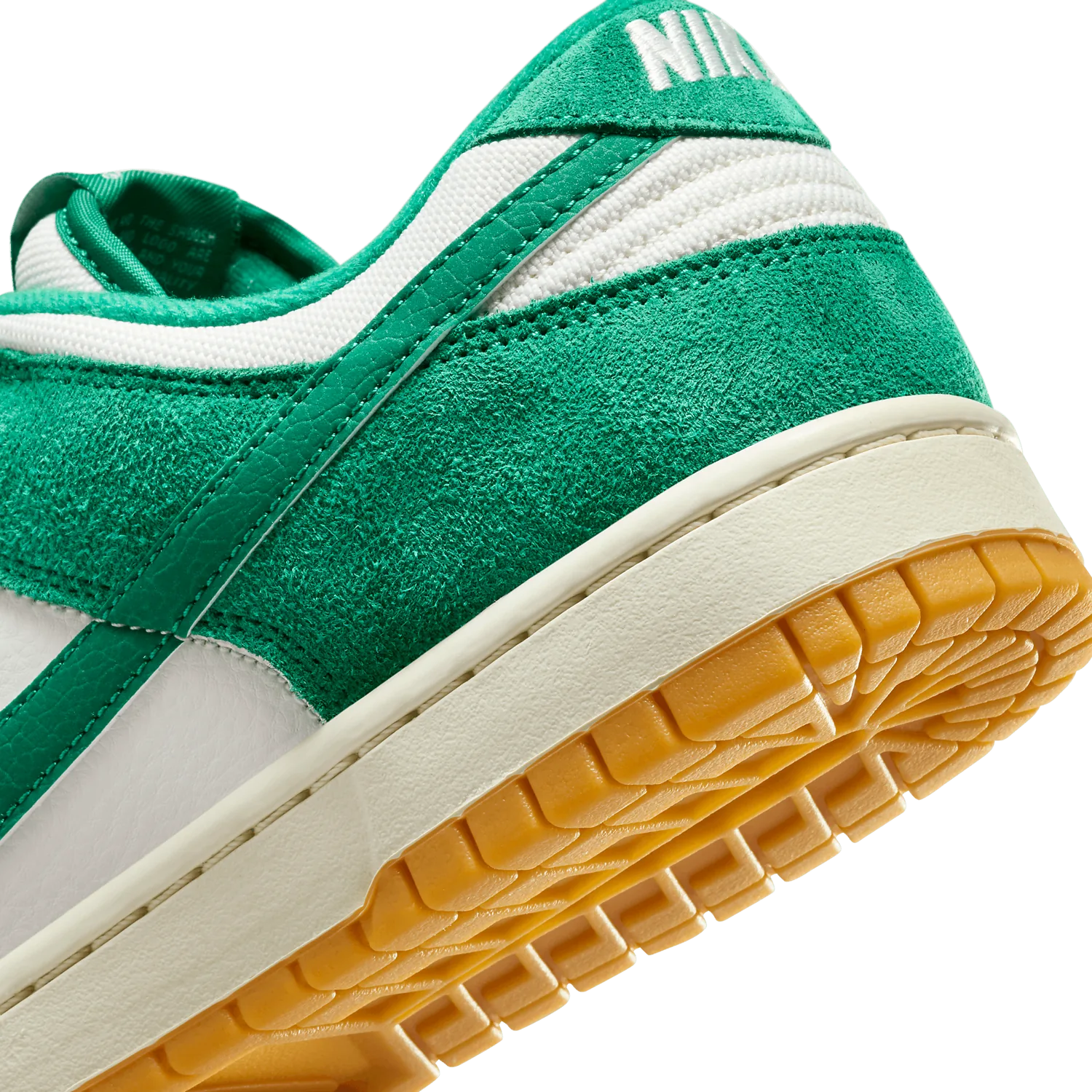 Nike Dunk Low SE Malachite Gum image 6