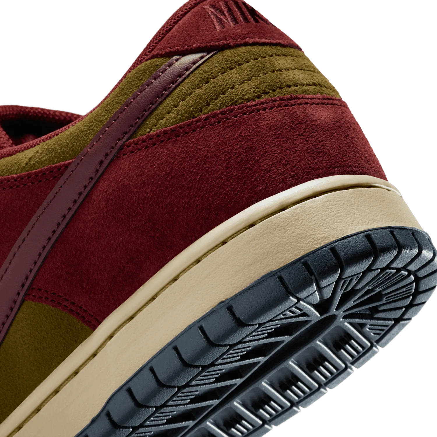 Nike SB Dunk Low Dark Team Red Olive Flak image 5