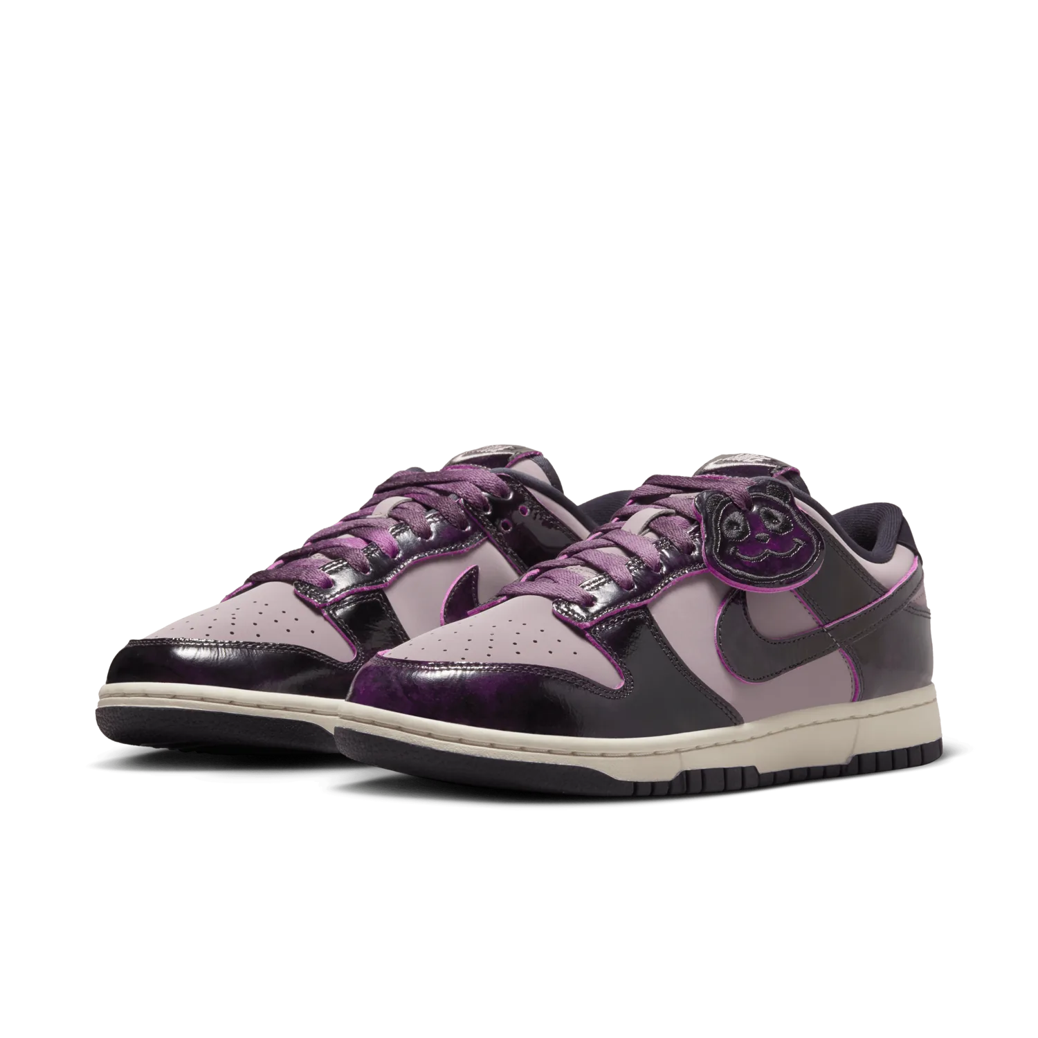 Nike Dunk Low Bleached Panda Light Violet Ore image 7