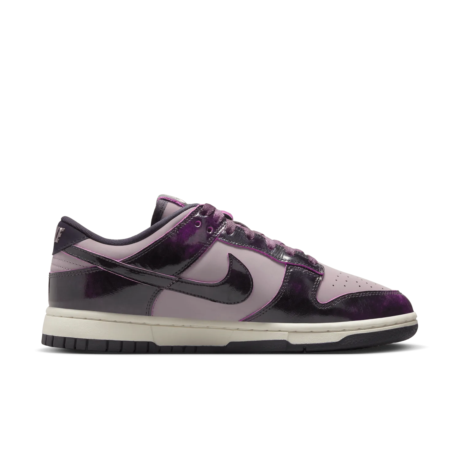 Nike Dunk Low Bleached Panda Light Violet Ore image 9