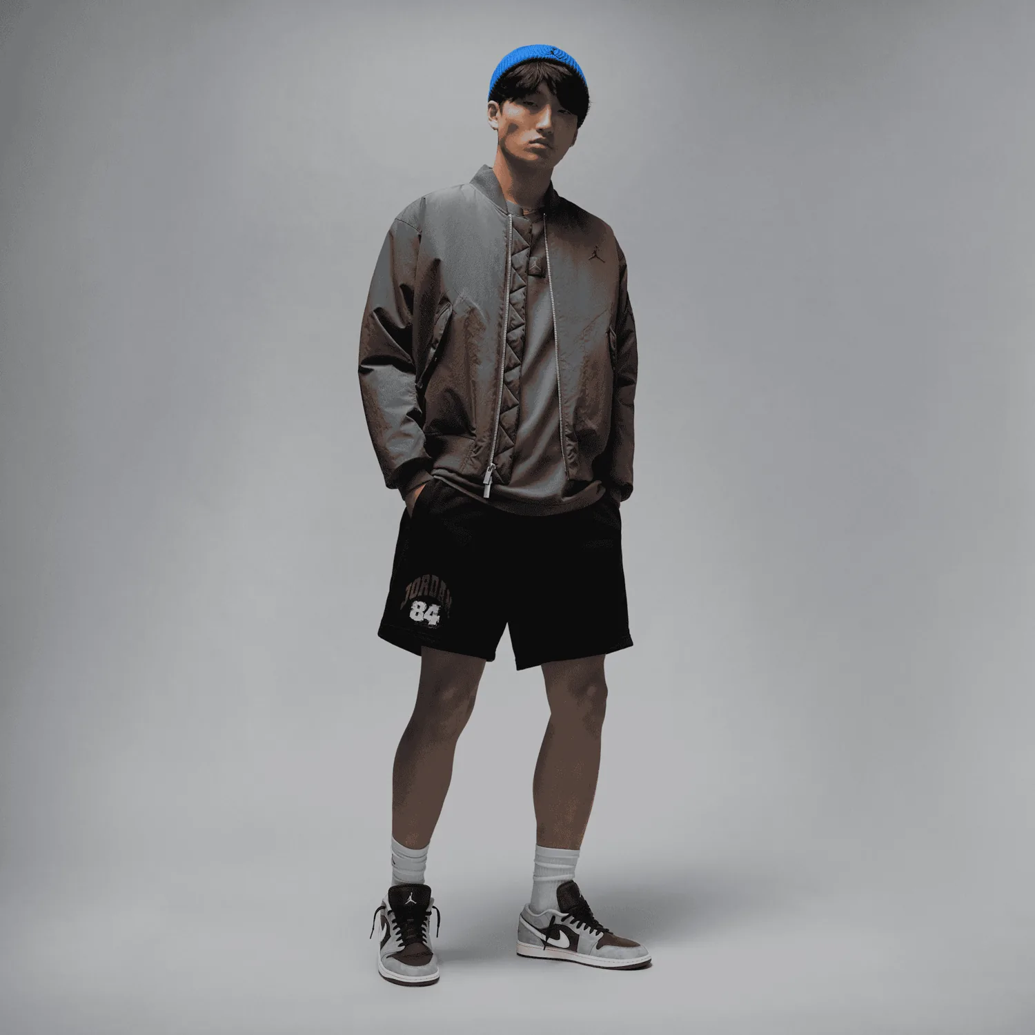 Air Jordan 1 Low Light Smoke Grey Off Noir image 10