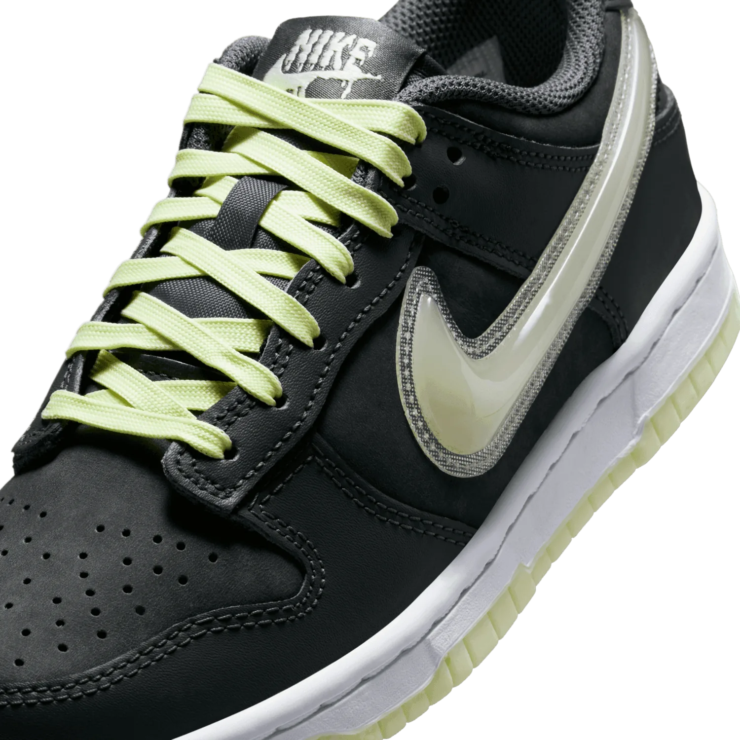 Nike Dunk Low Halloween Glow image 7