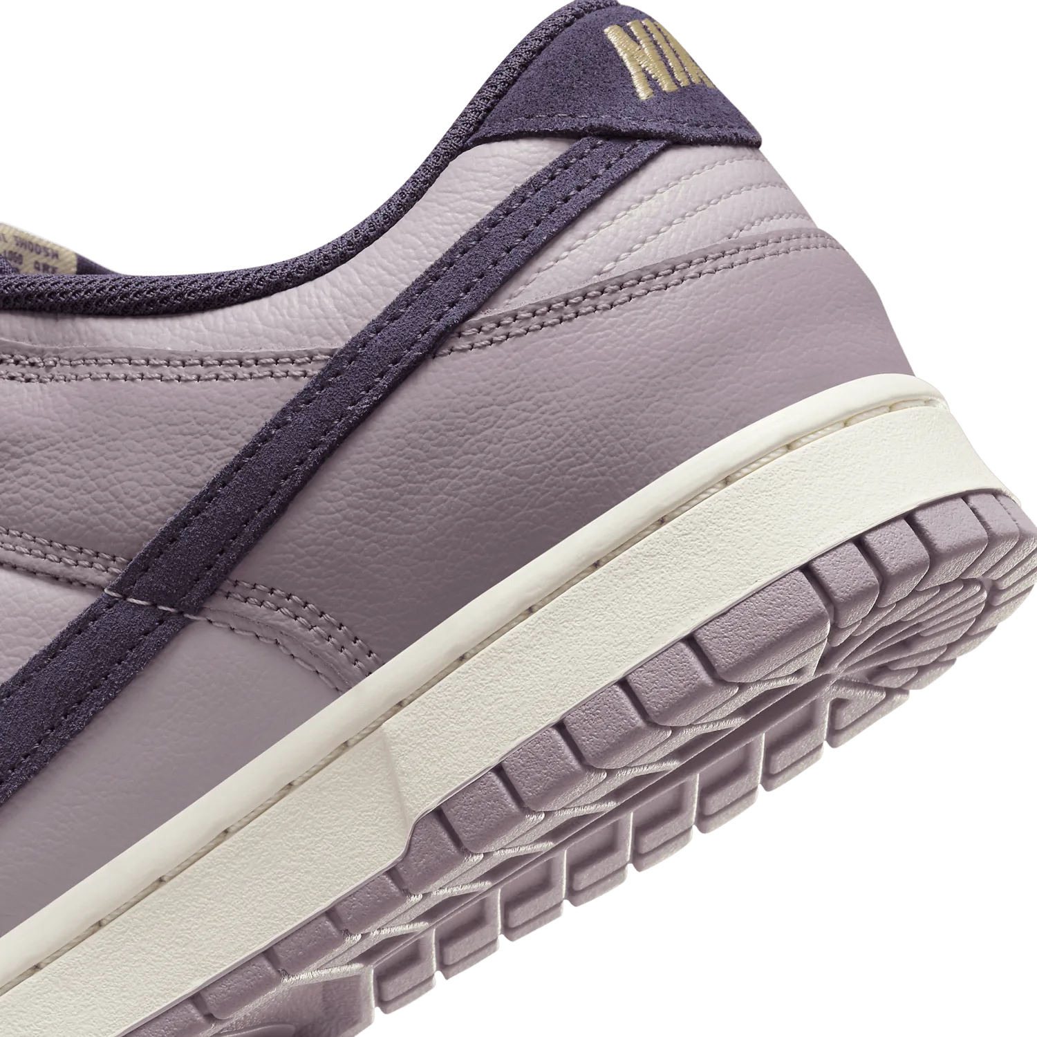Nike Dunk Low Light Violet Ore image 7