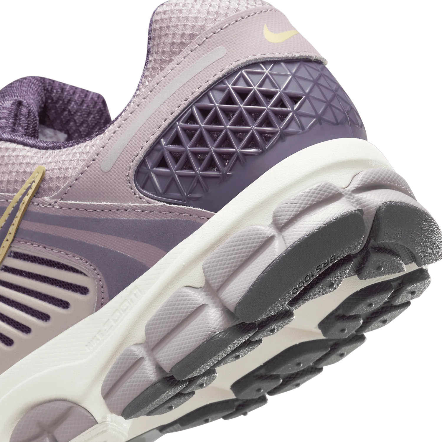 Nike Zoom Vomero 5 Platinum Violet image 7