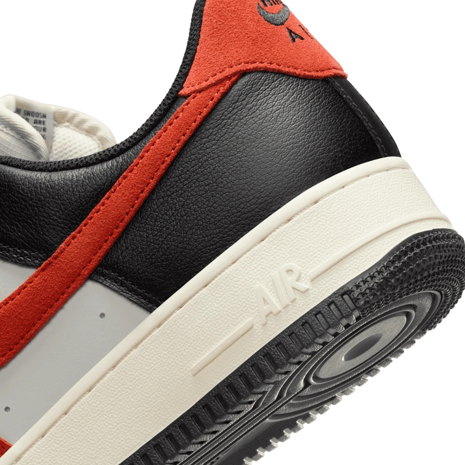 Nike Air Force 1 Low Scairy Season image 7