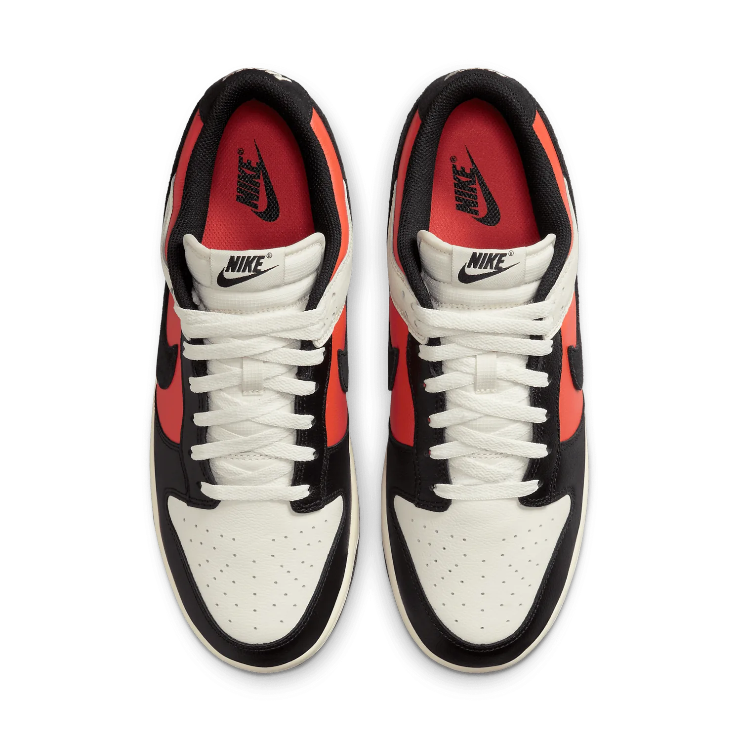 Nike Dunk Low Scairy Season image 3