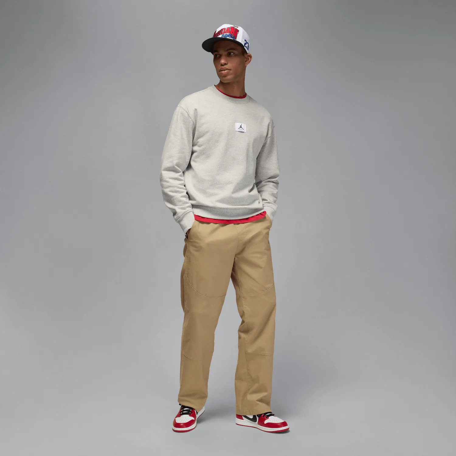 Air Jordan 1 Retro Low OG Chicago image 10