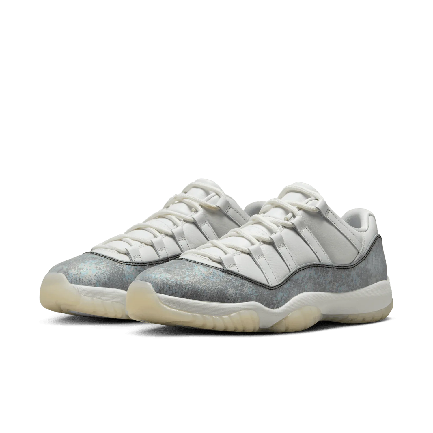 Air Jordan 11 Retro Low CNY image 3
