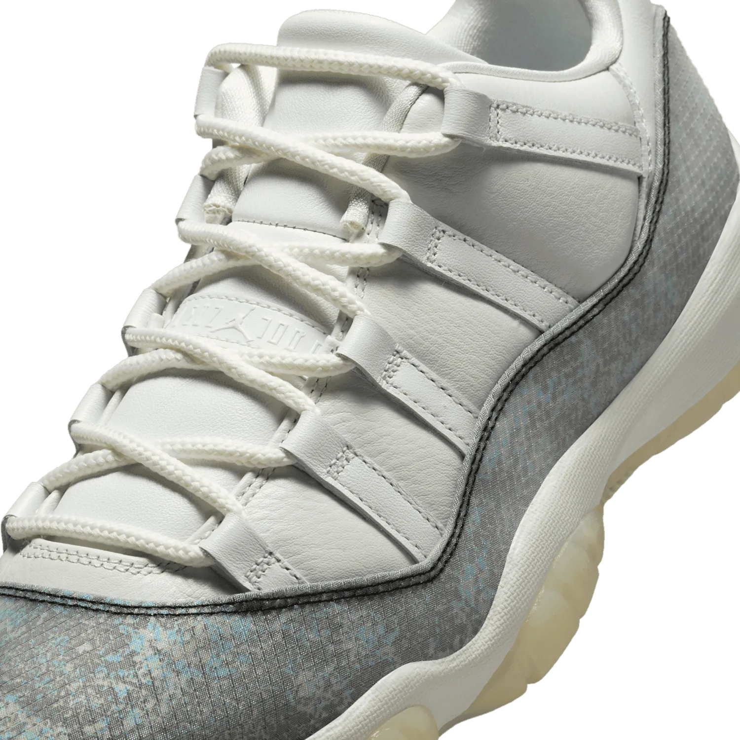 Air Jordan 11 Retro Low CNY image 5