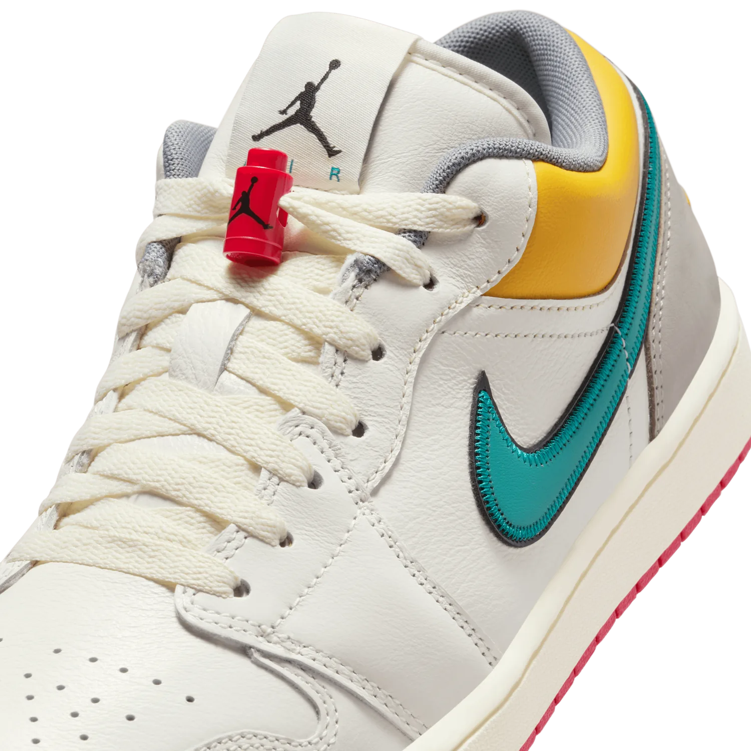 Air Jordan 1 Low Lace Toggle image 7