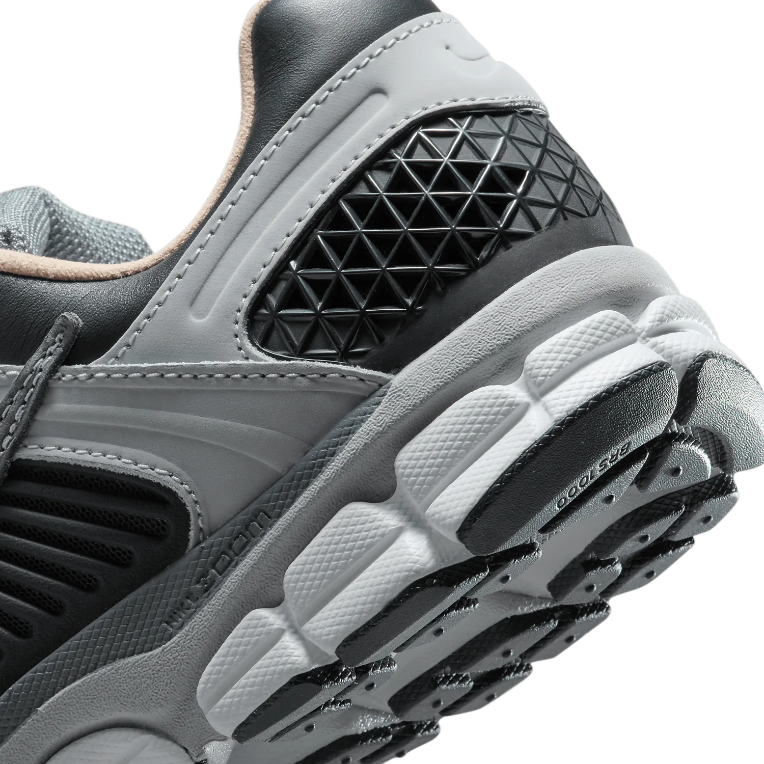 Nike Zoom Vomero 5 Dark Smoke Grey image 8