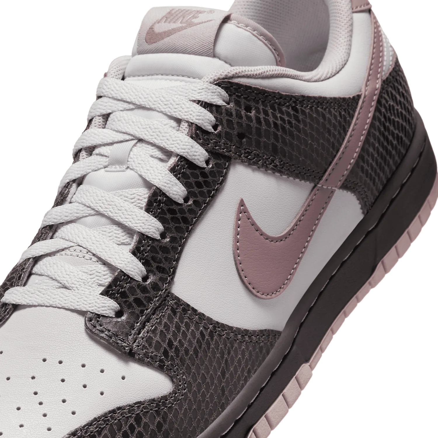 Nike Dunk Low Snakeskin Medium Ash Platinum Violet image 6