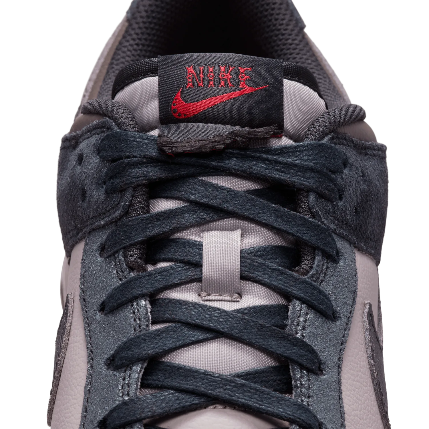 Nike Dunk Low NYC CBGB image 2