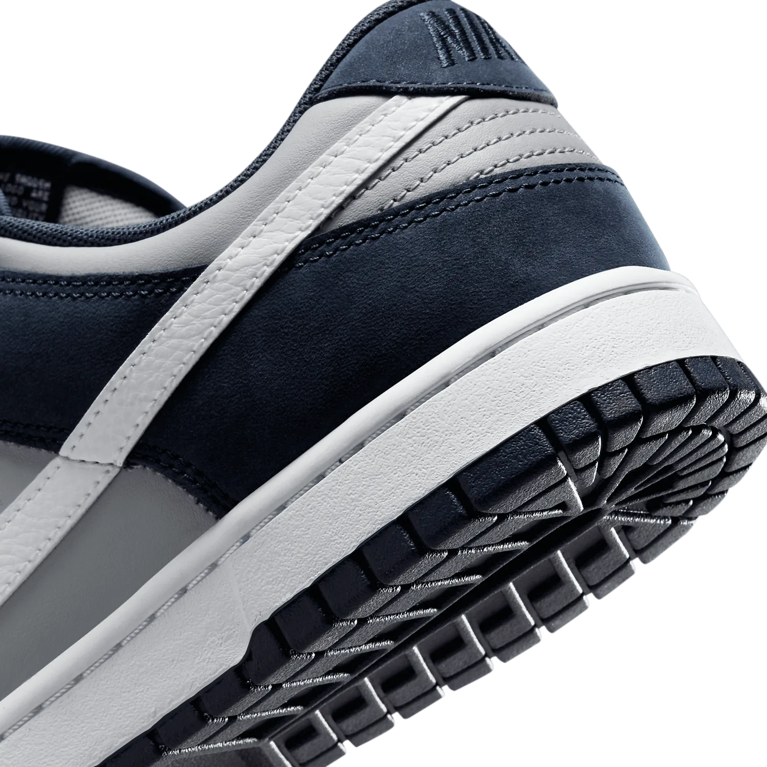 Nike Dunk Low Suede Georgetown image 8