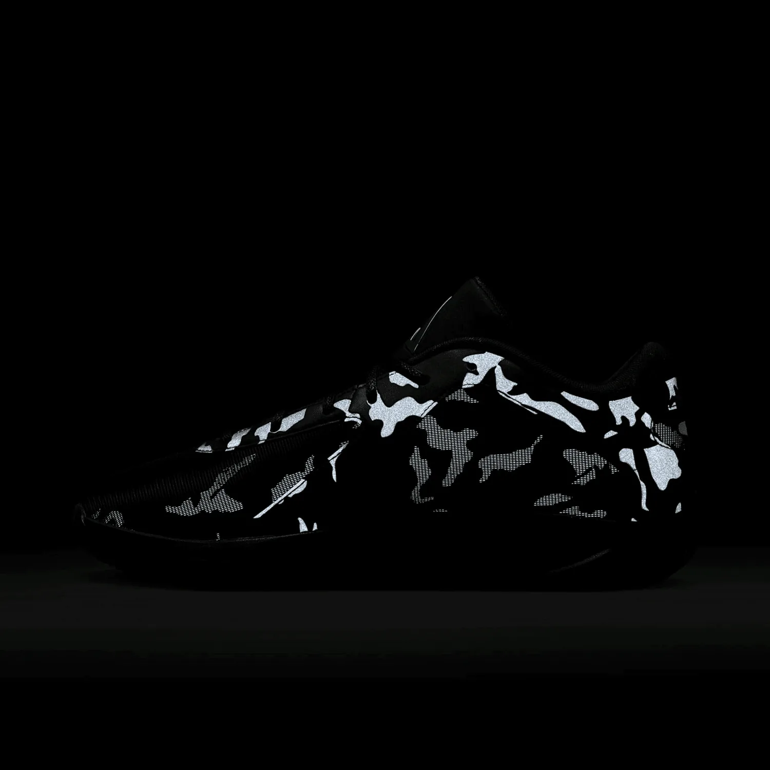 Nike Giannis Freak 6 Black Label image 2