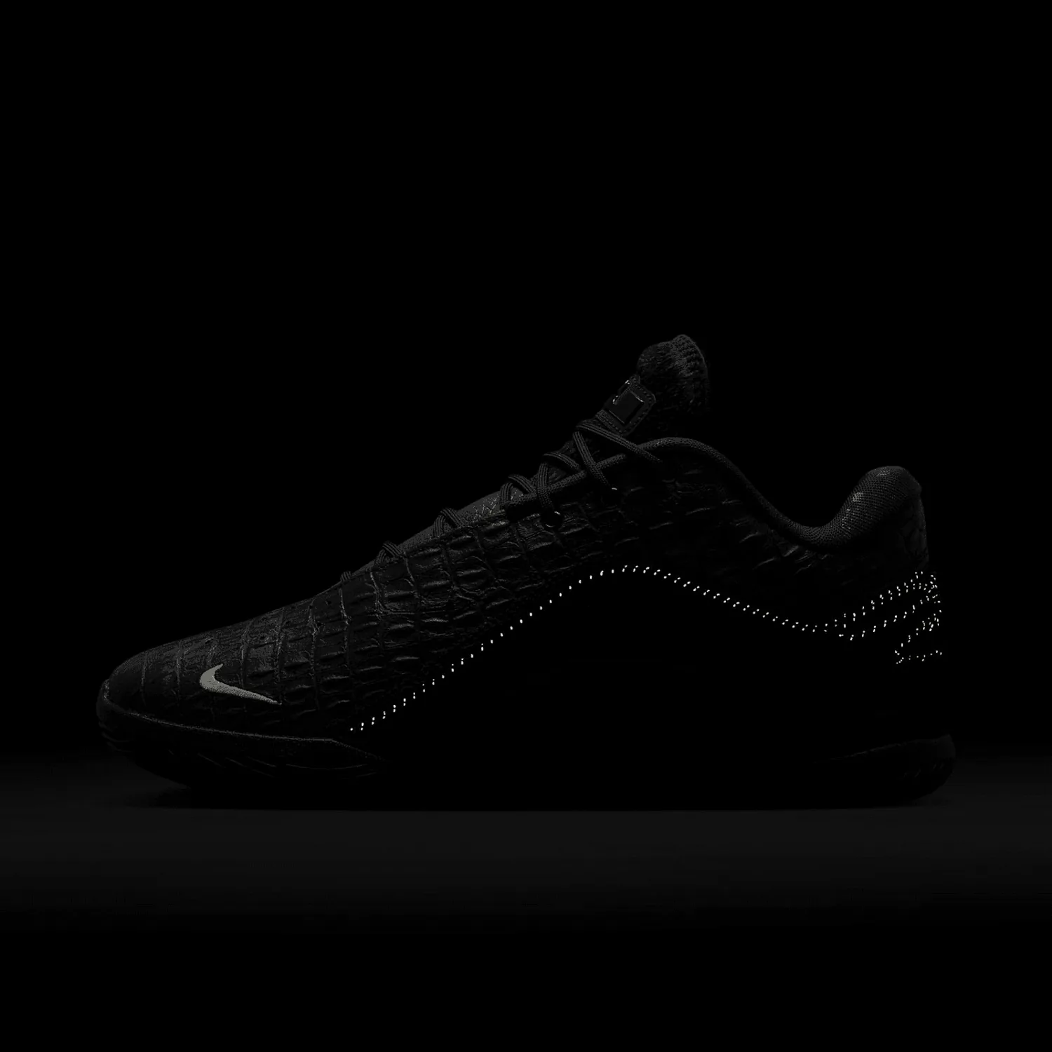 Nike LeBron 22 Black Label image 11