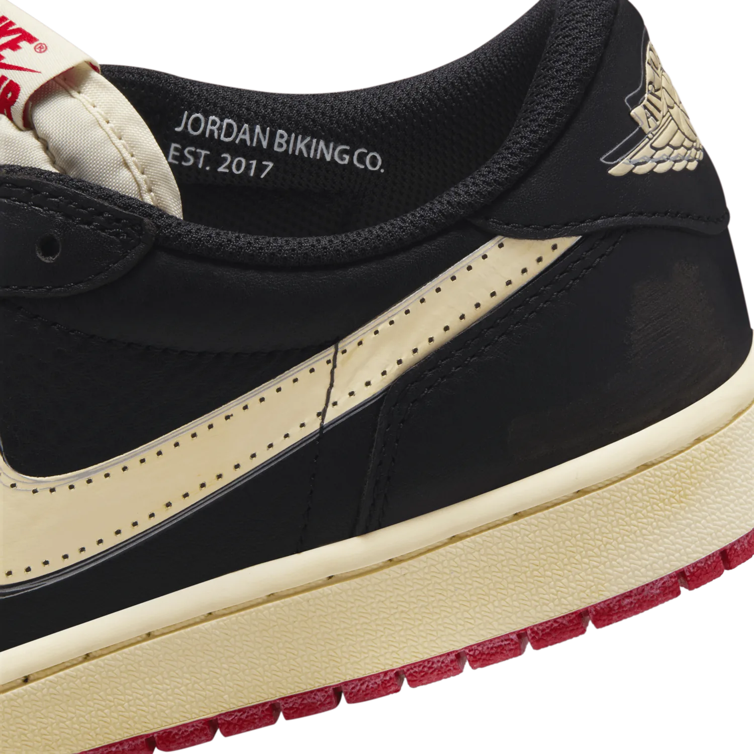 Air Jordan 1 Retro Low OG Nigel Sylvester Better With Time image 6