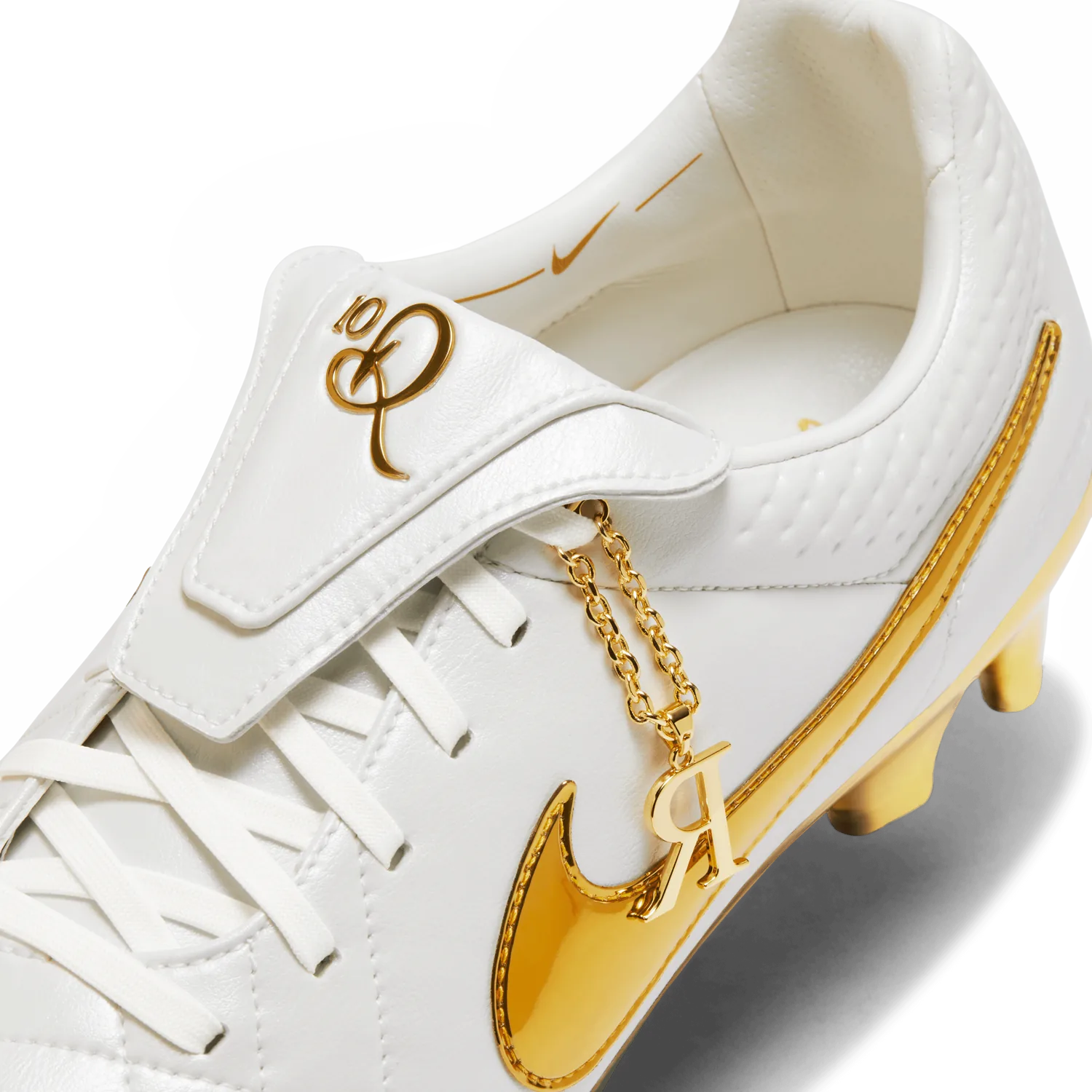 Nike Tiempo Legend Ronaldinho Touch of Gold FG image 5