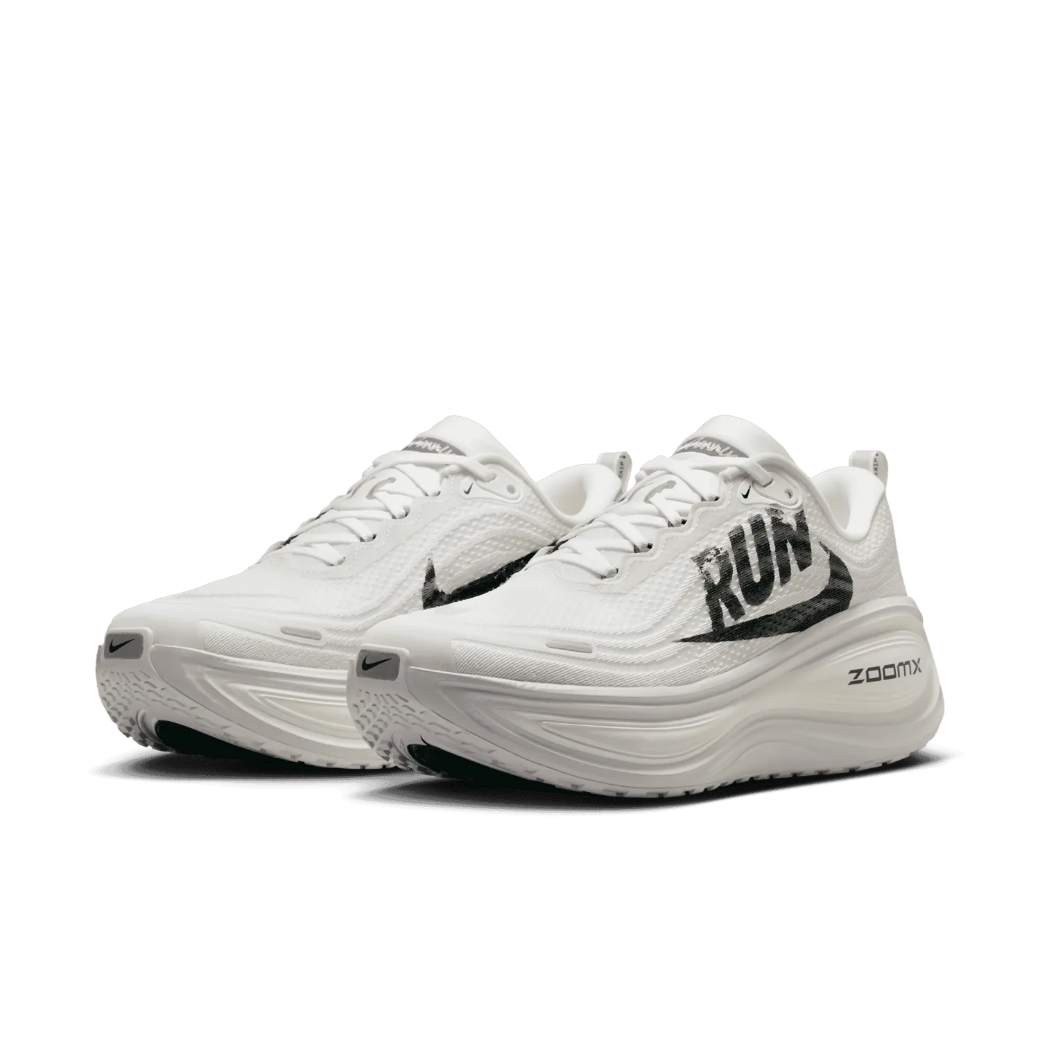 Nike Vomero Plus Run image 4