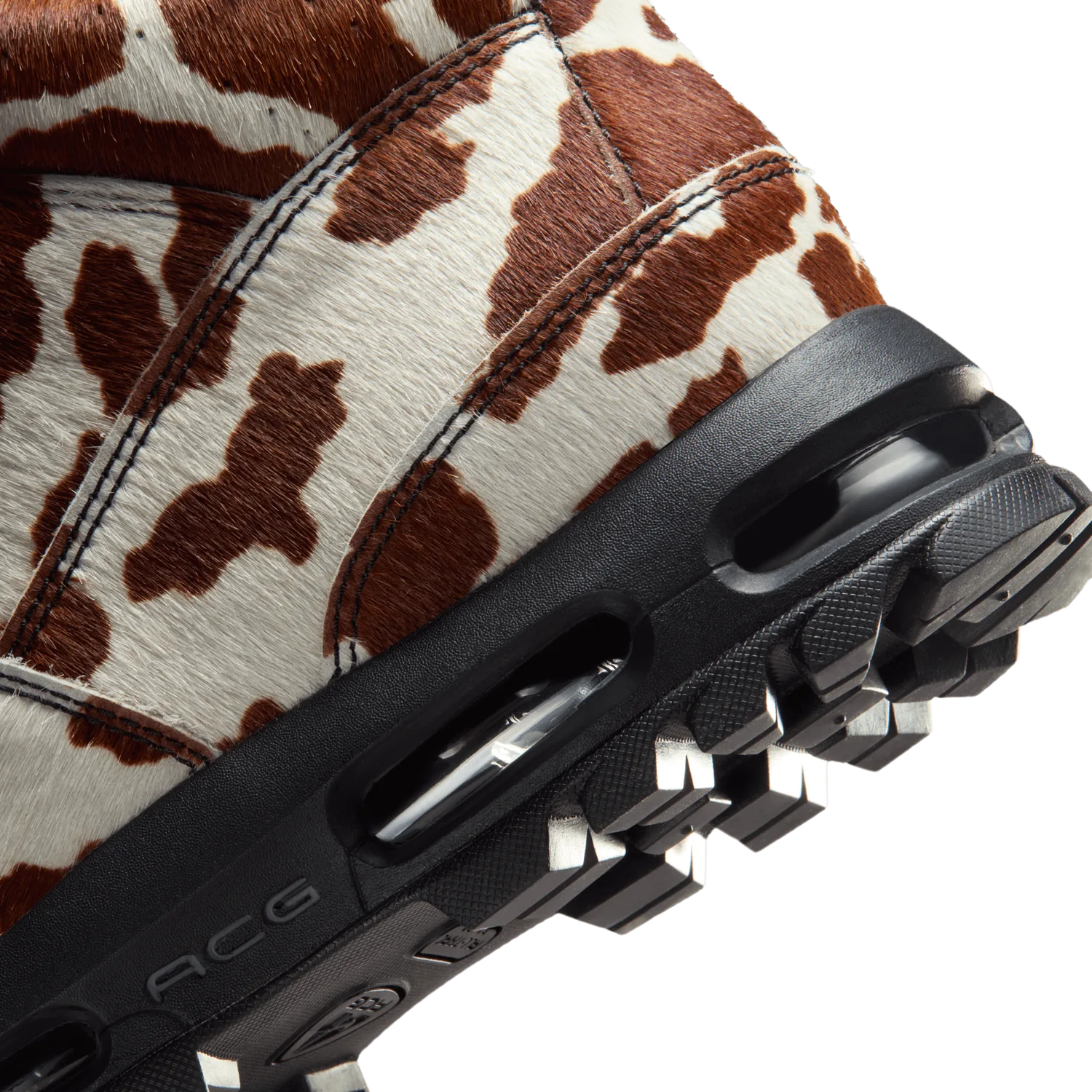 Nike Air Max Goadome Cow Print image 9