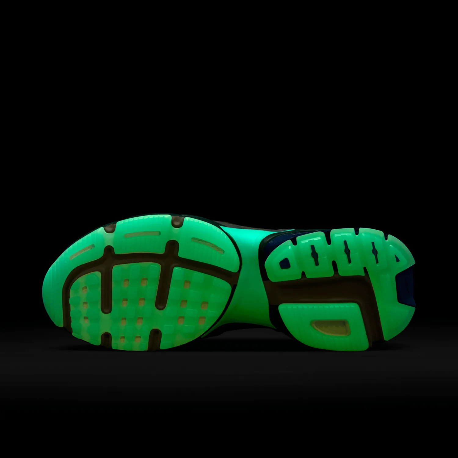 Nike V2K Run Doernbecher Khovny Vignery image 8