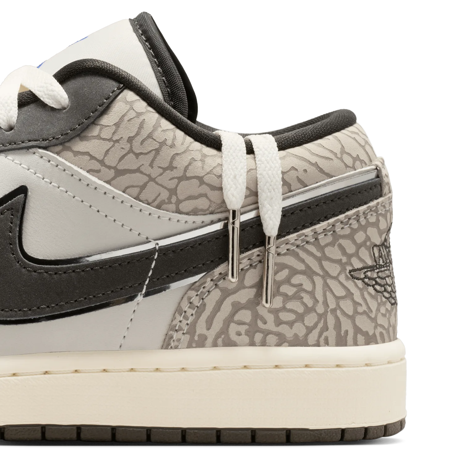 Jordan 1 Low SE Elephent Print image 2