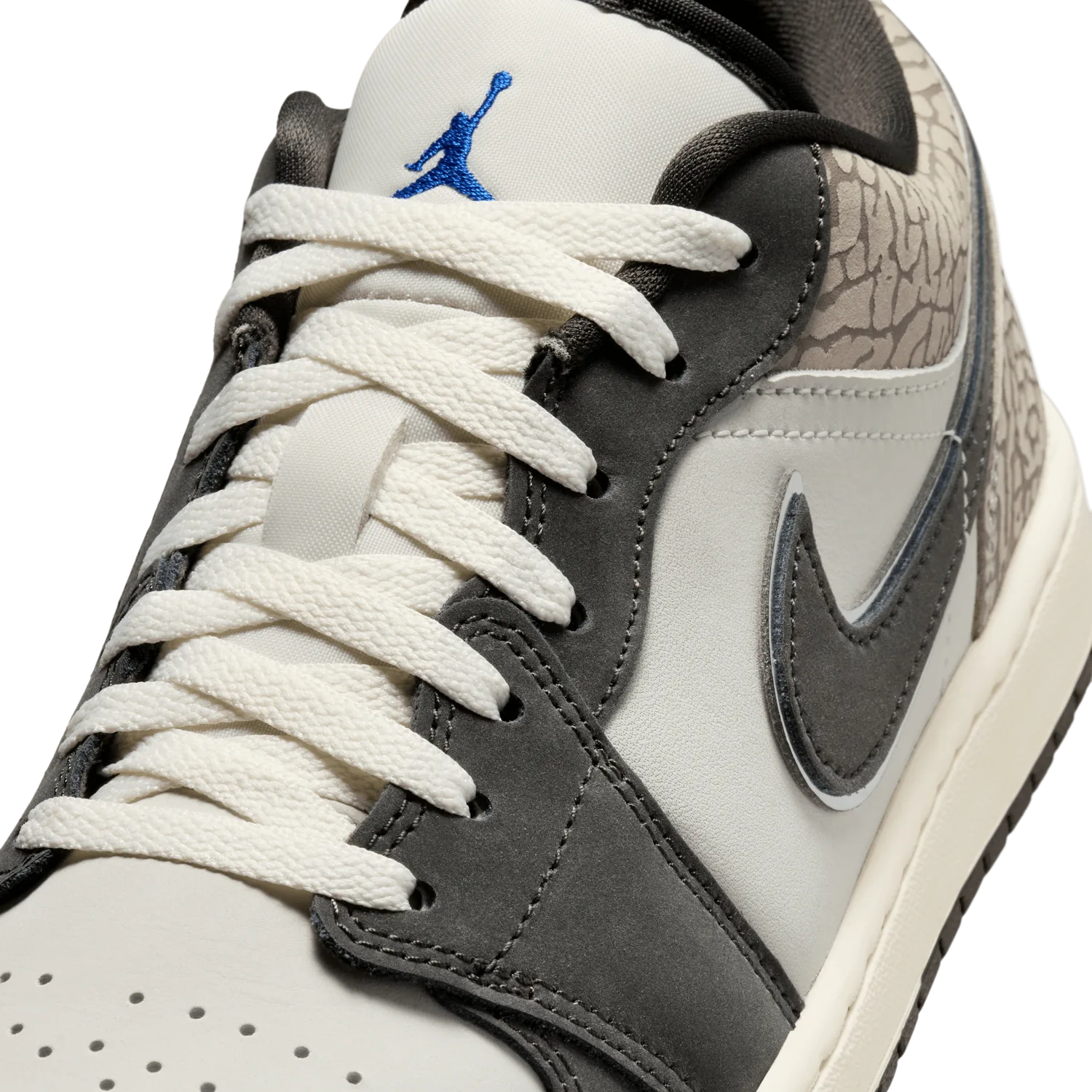 Jordan 1 Low SE Elephent Print image 9