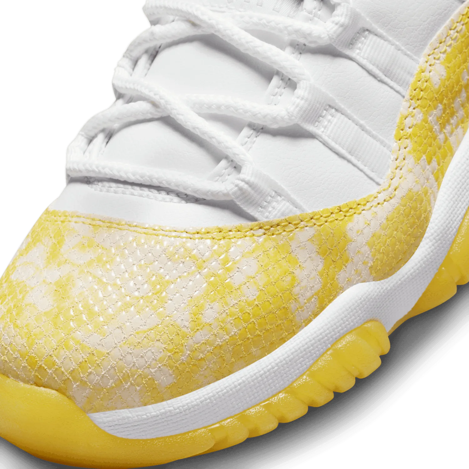 Air Jordan 11 Low Snake Yellow Python (W) image 6