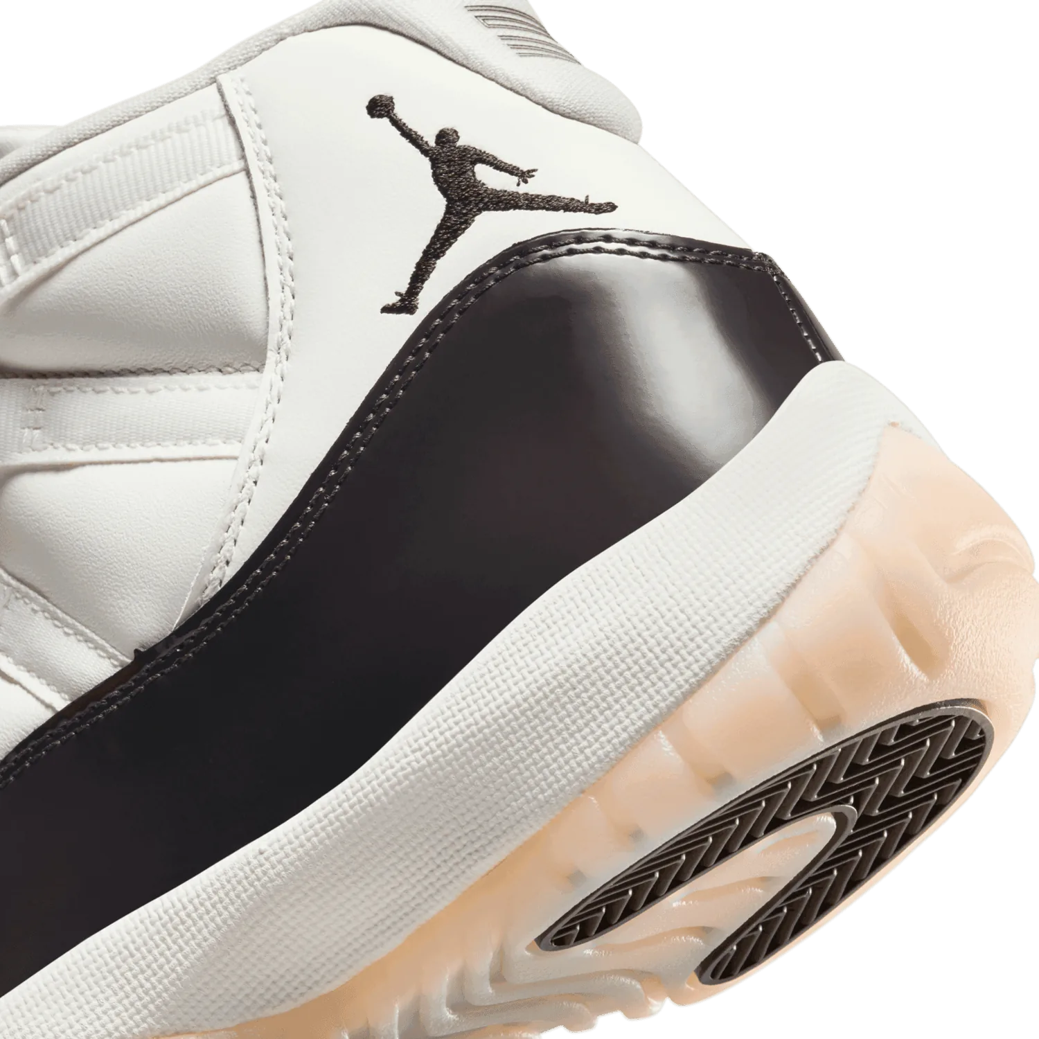 Air Jordan 11 Retro Neapolitan (W) image 7