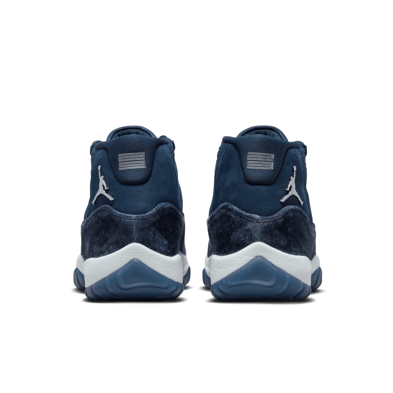 Air Jordan 11 Midnight Navy (W) image 5