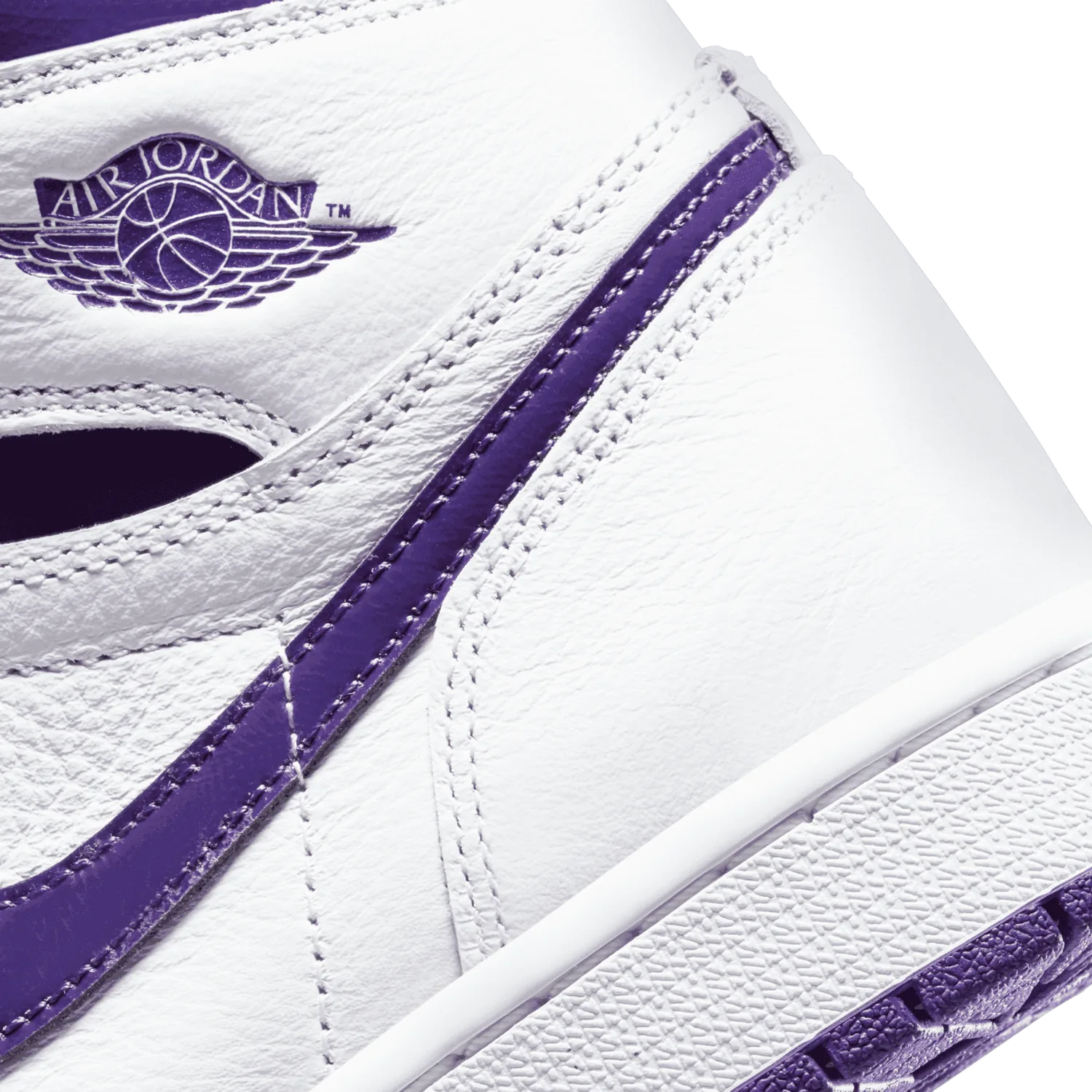 Air Jordan 1 Retro High Court Purple (W) image 7