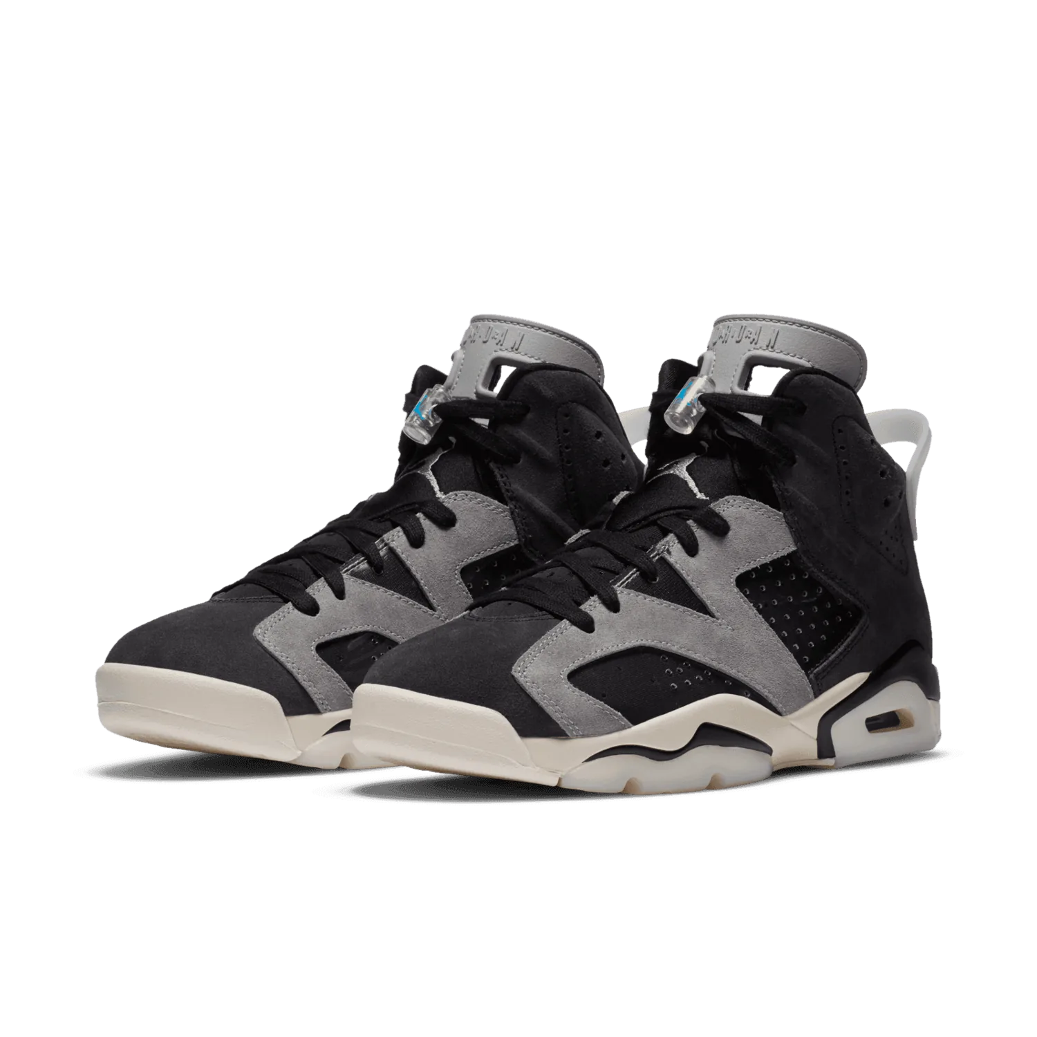 Air Jordan 6 Retro Tech Chrome (W) image 4