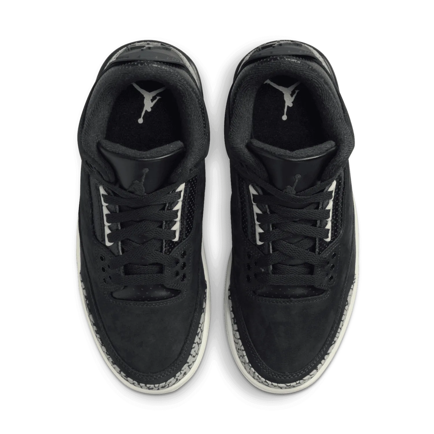 Air Jordan 3 Retro Off Noir Cement (W) image 2