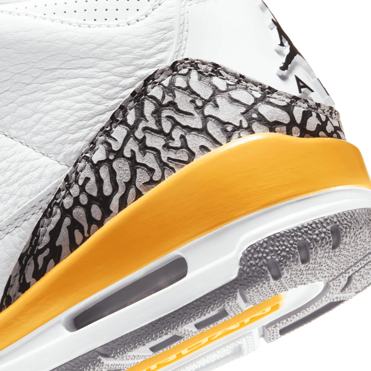 Jordan 3 Retro Laser Orange (W) image 7