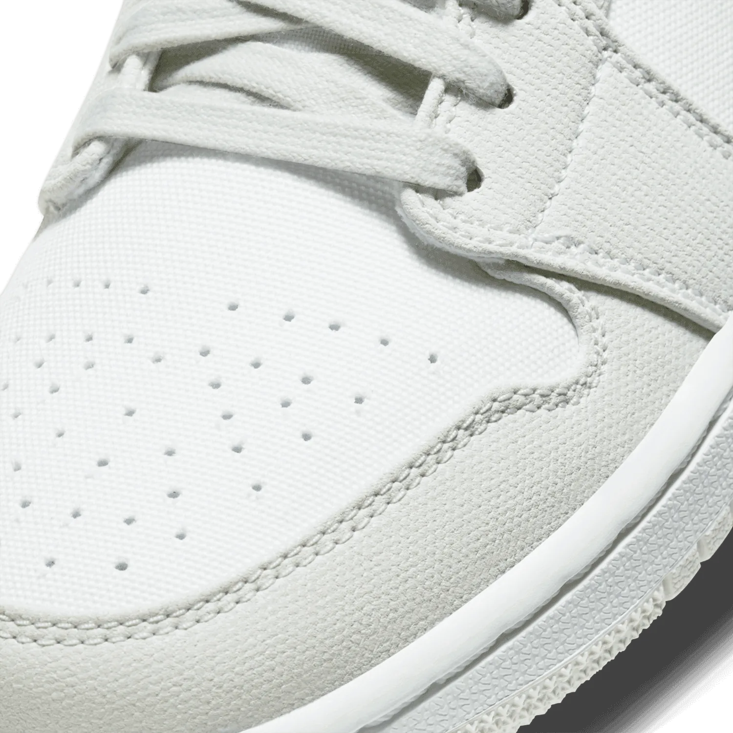 Jordan 1 Low Spruce Aura (W) image 6