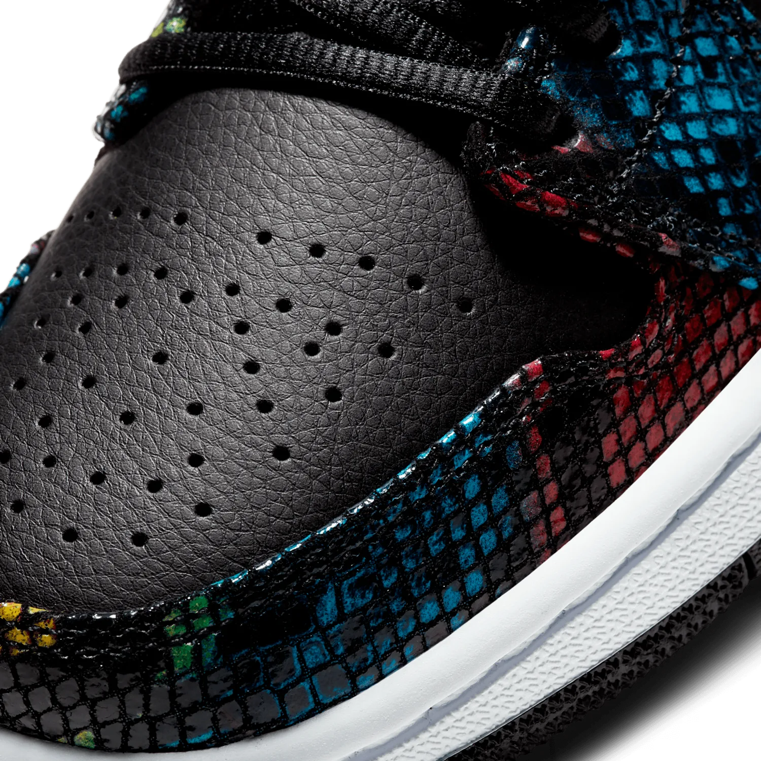 Jordan 1 Low Multicolor Snakeskin (2020) (W) image 6
