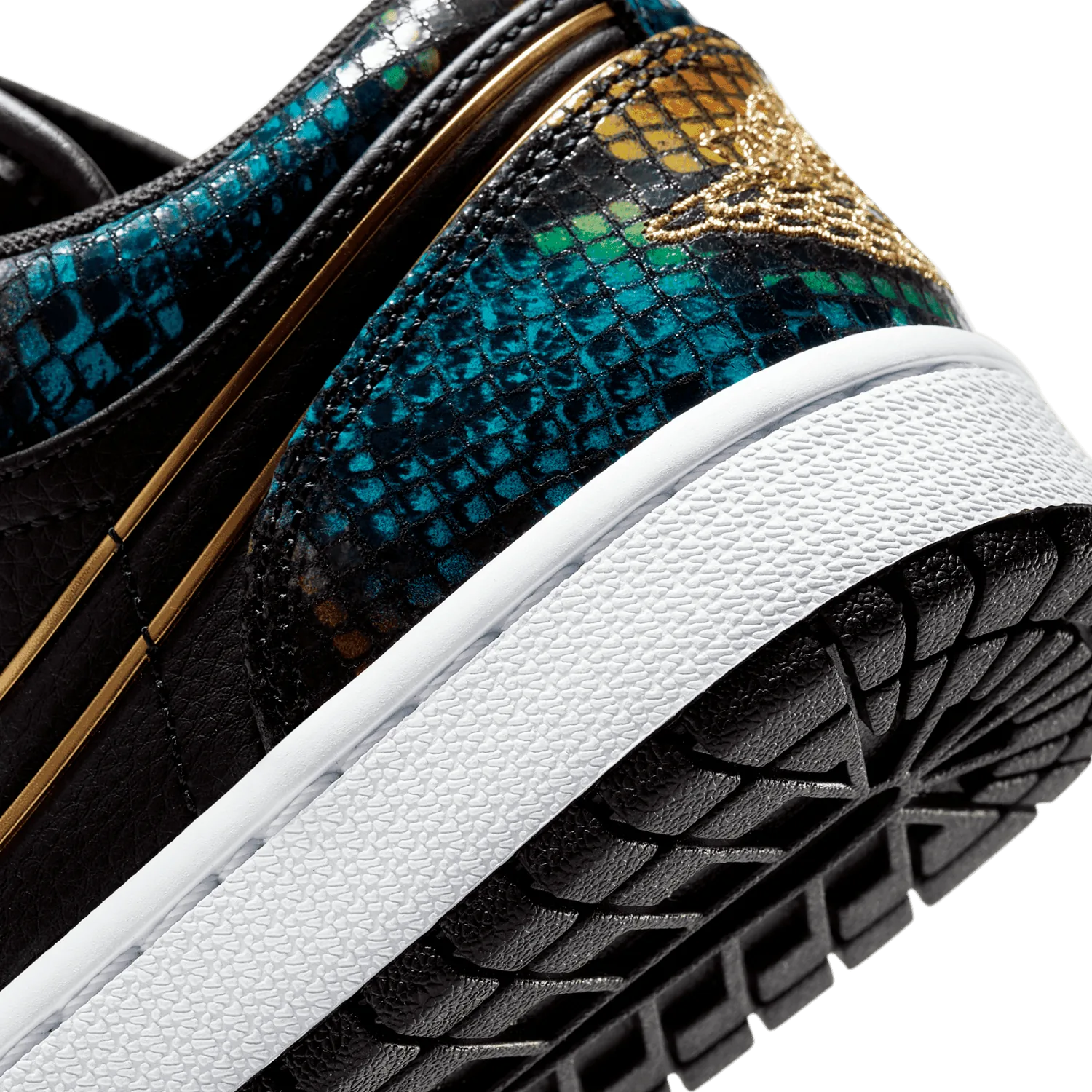 Jordan 1 Low Multicolor Snakeskin (2020) (W) image 7